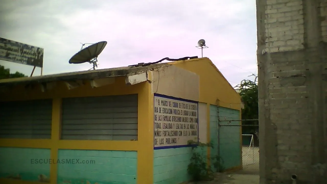 General Lazaro Cardenas Entrada
