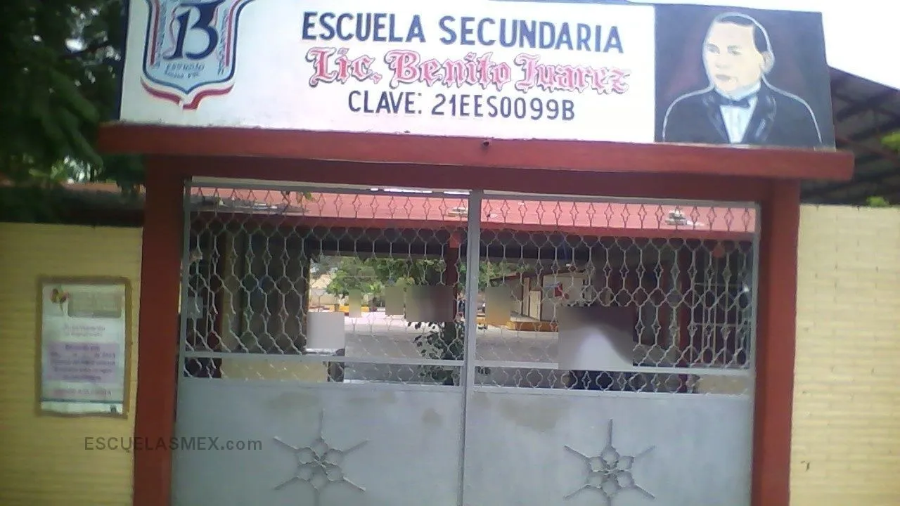Lic. Benito Juárez Entrada