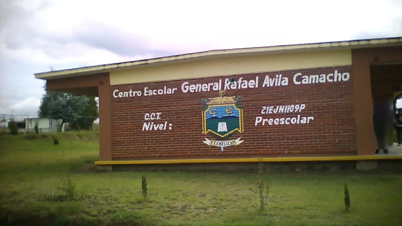 C.e. General Rafael Avila Camacho Entrada