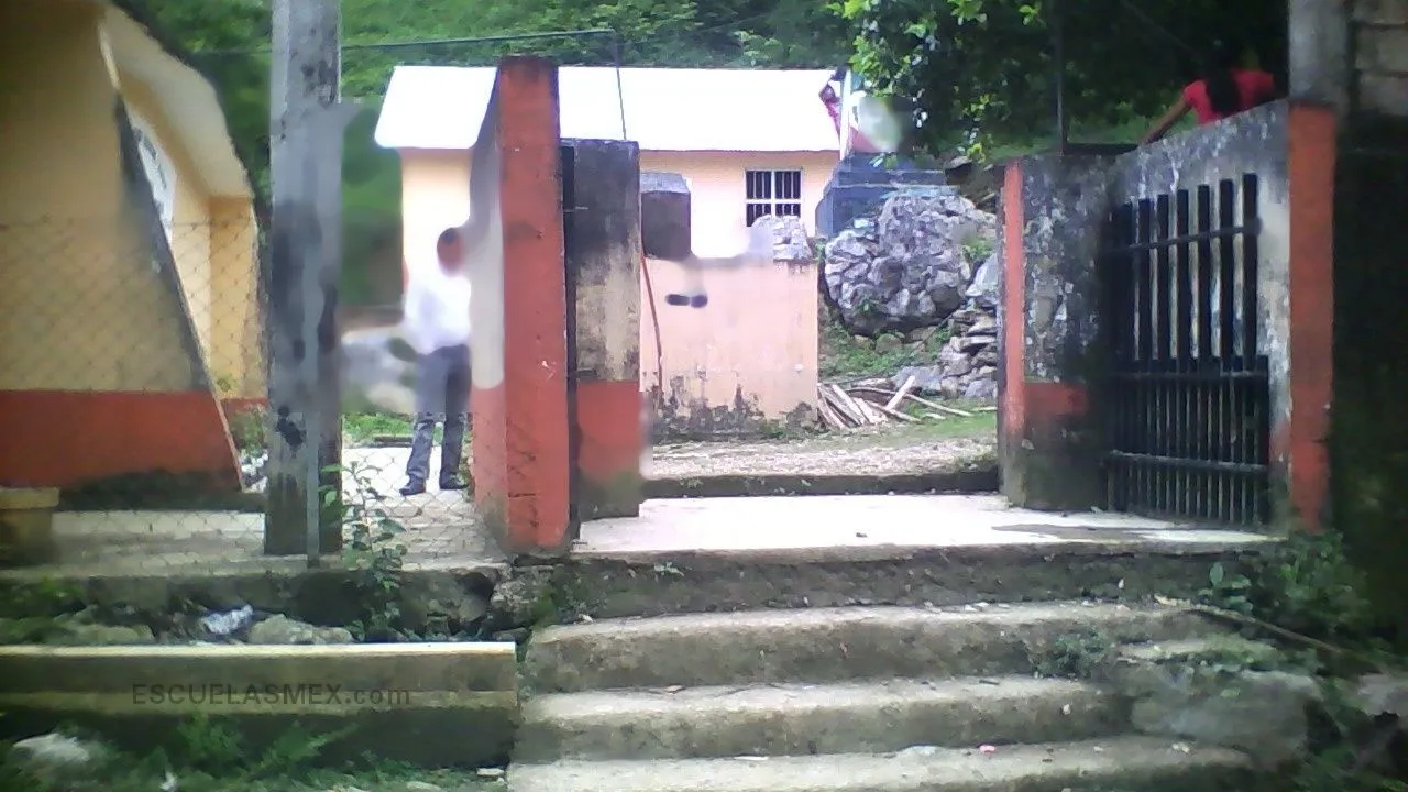 Hermanos Serdan Entrada