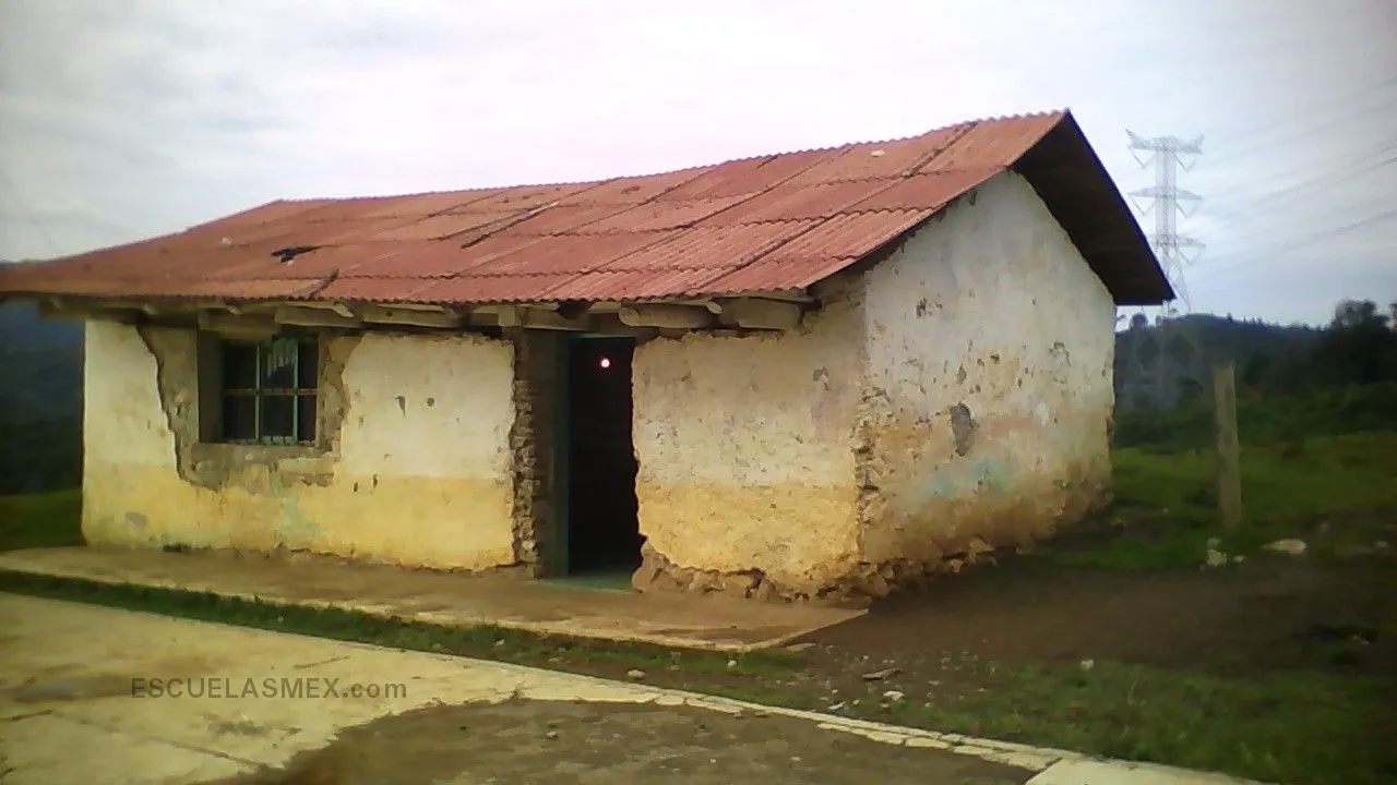 Preescolar Comunitario Indigena Nicolas Bravo Entrada
