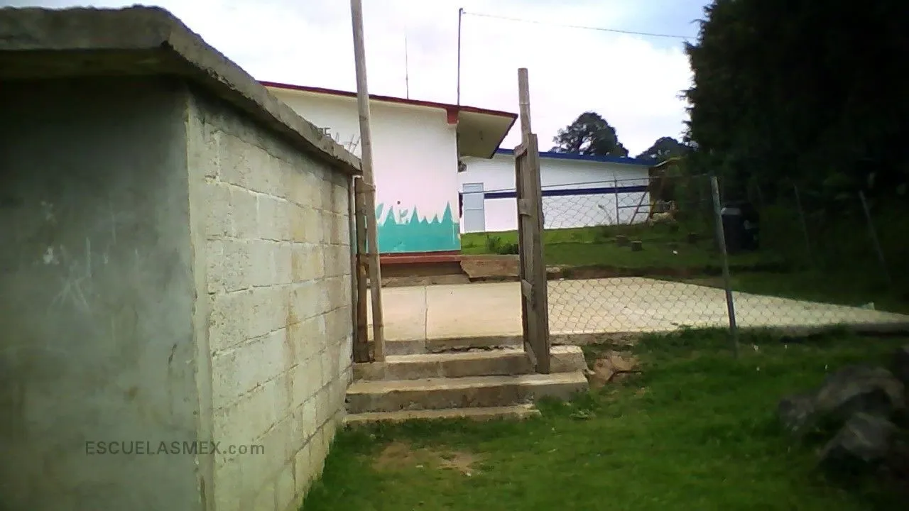 Preescolar Comunitario Mestizo Santa Cruz la Soledad Entrada