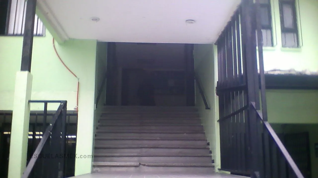 Colegio Oviedo Schonthal Entrada