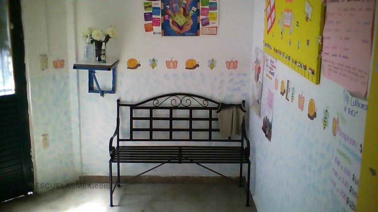 Colegio Cultural del Rio Entrada