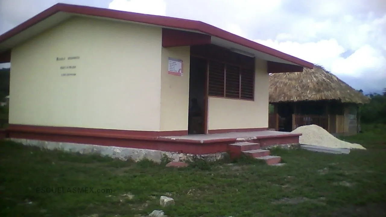 Secundaria Comunitaria Entrada