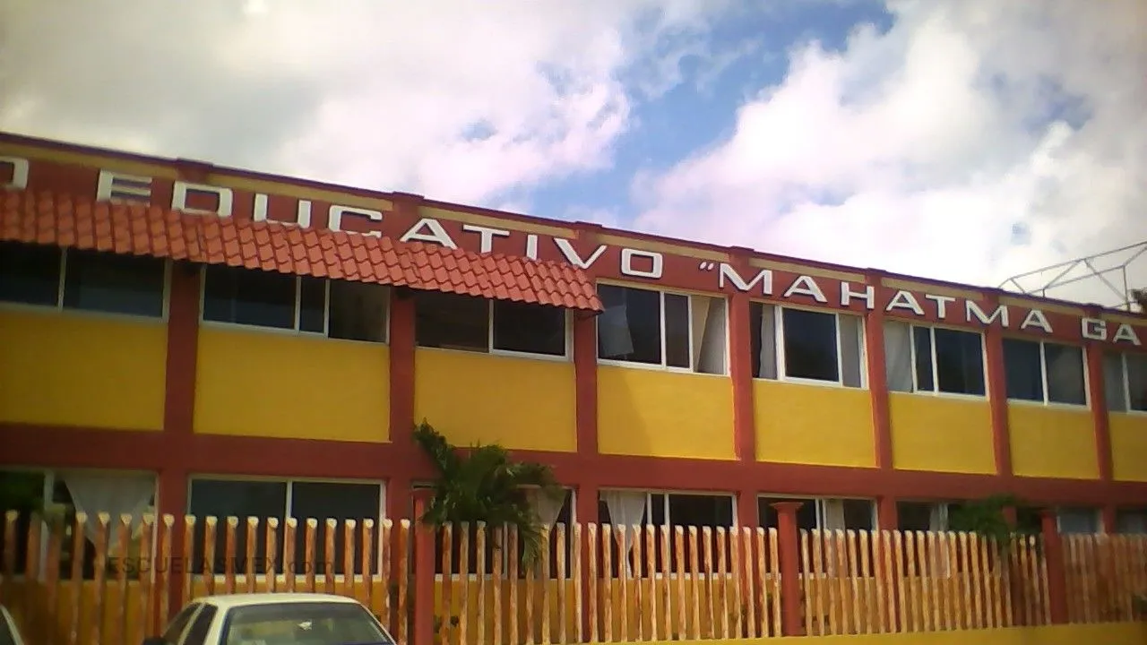 Centro Educativo Mahatma Gandhi Entrada