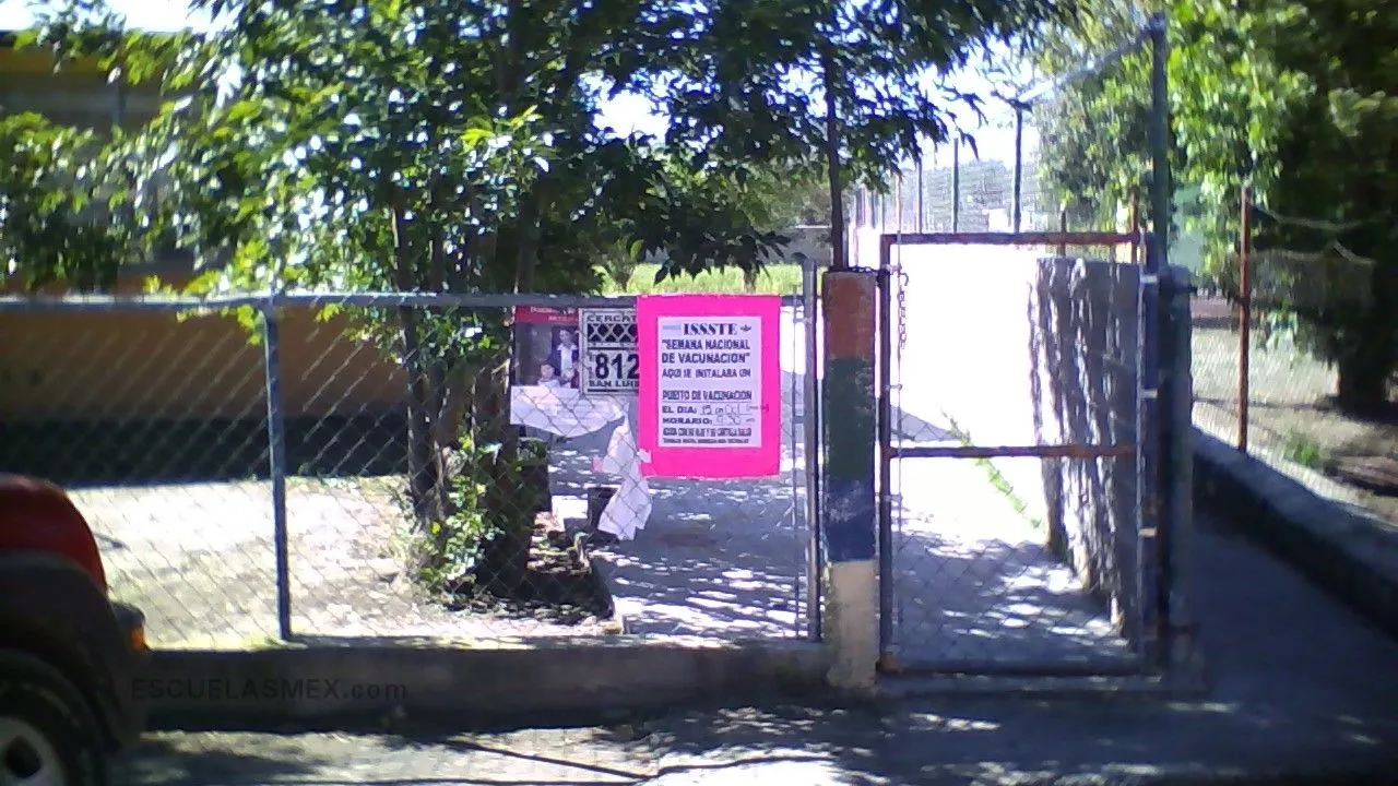 Luis Pasteur Entrada