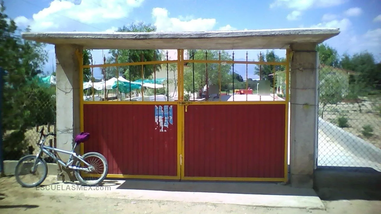 Raul Sandoval Landazuri Entrada