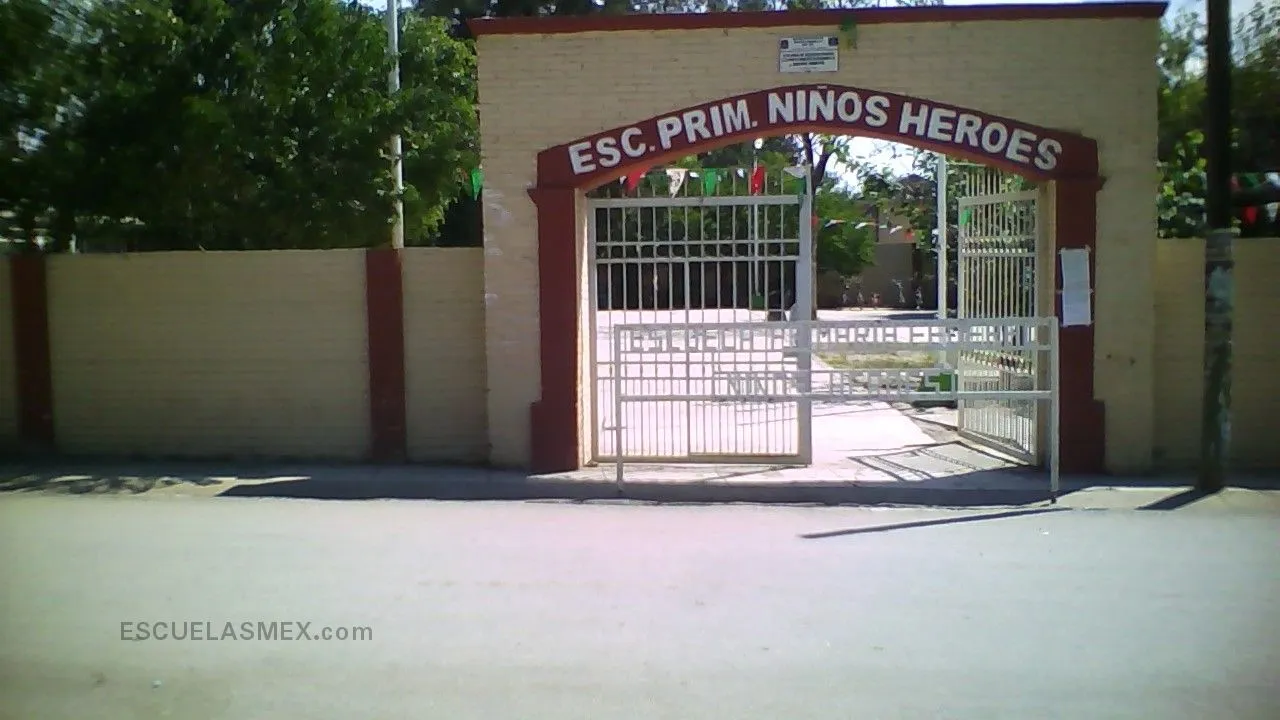 Niños Heroes Entrada