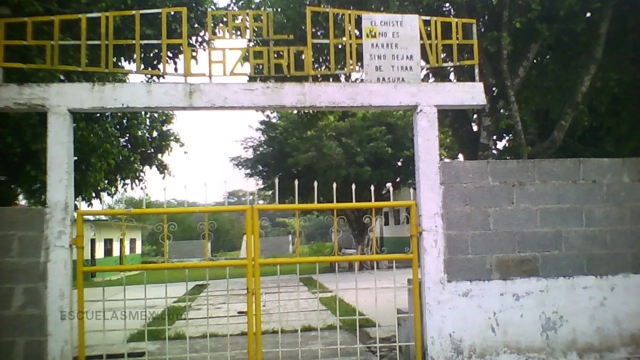 General Lazaro Cardenas Entrada