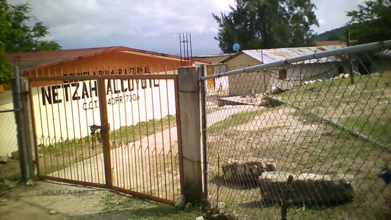Netzahualcoyotl Entrada