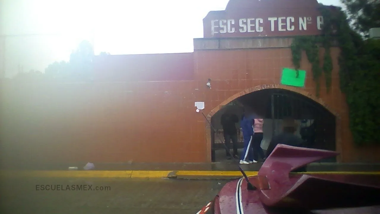 Escuela Secundaria Tecnica Num. 86 Entrada