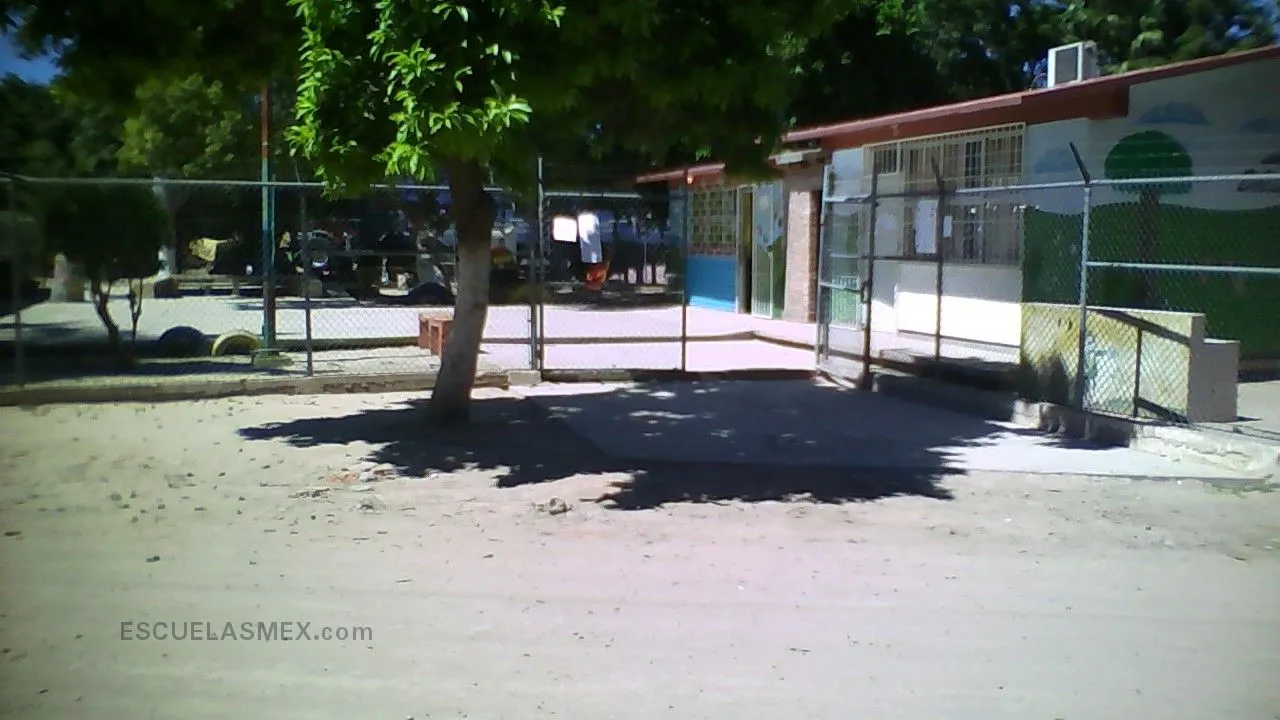 Belisario Dominguez Entrada