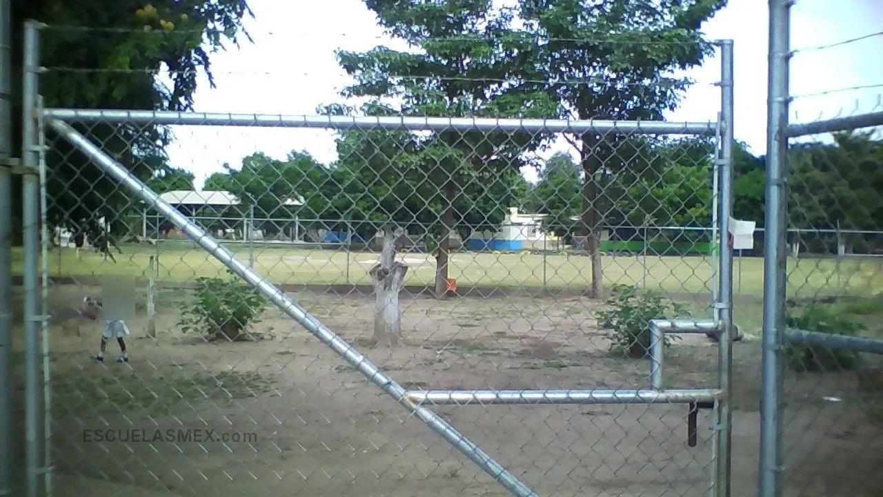 Salvador Alvarado Entrada
