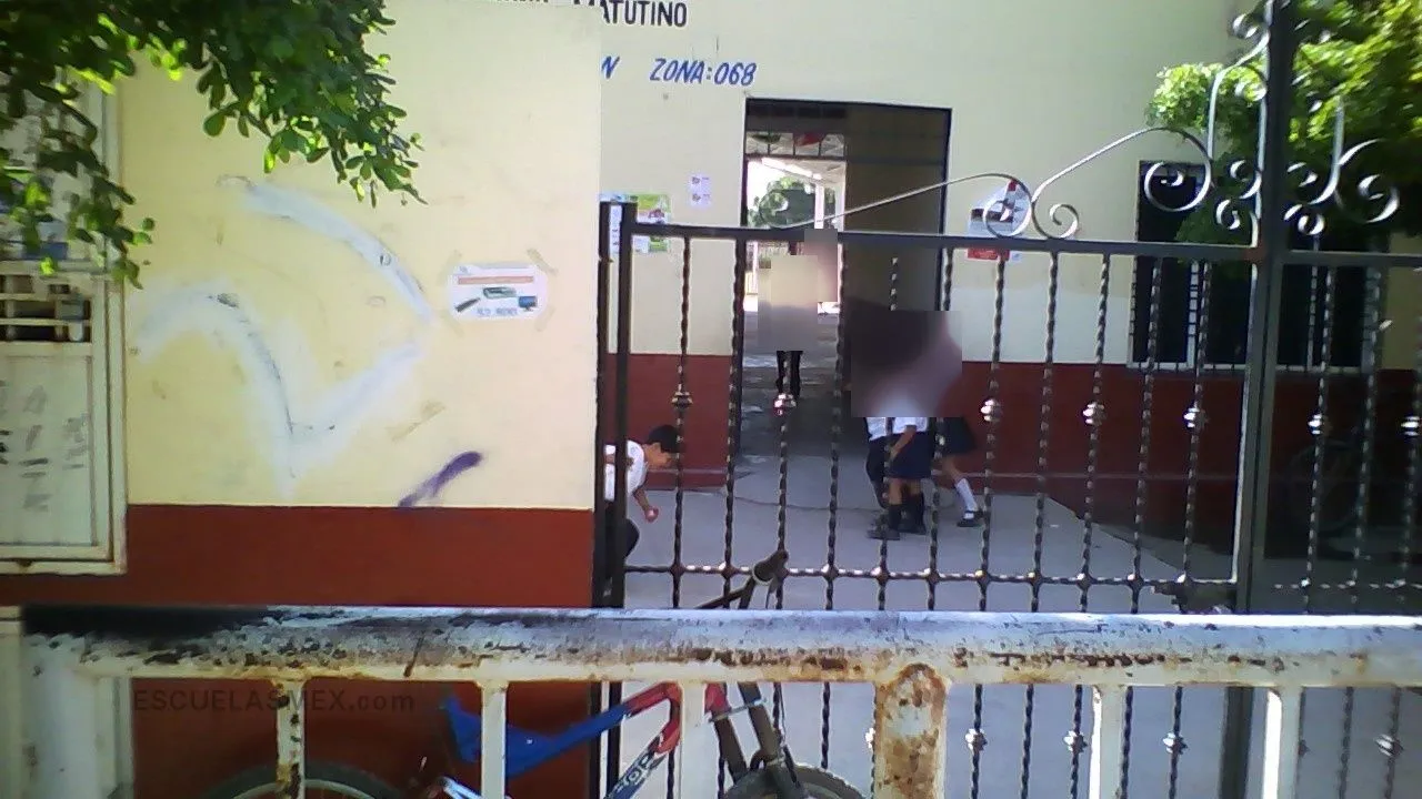 Dr. Aristeo Castro Ibarra Entrada