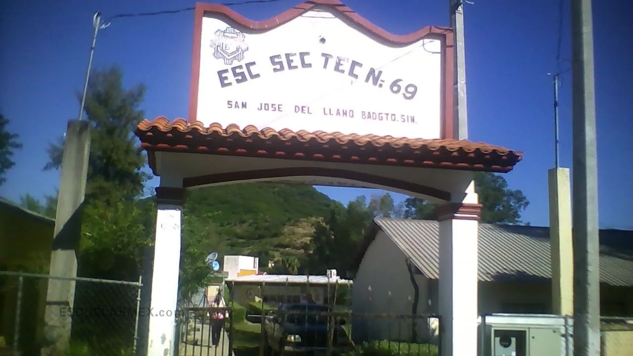 Secundaria Tecnica Num. 69 Entrada