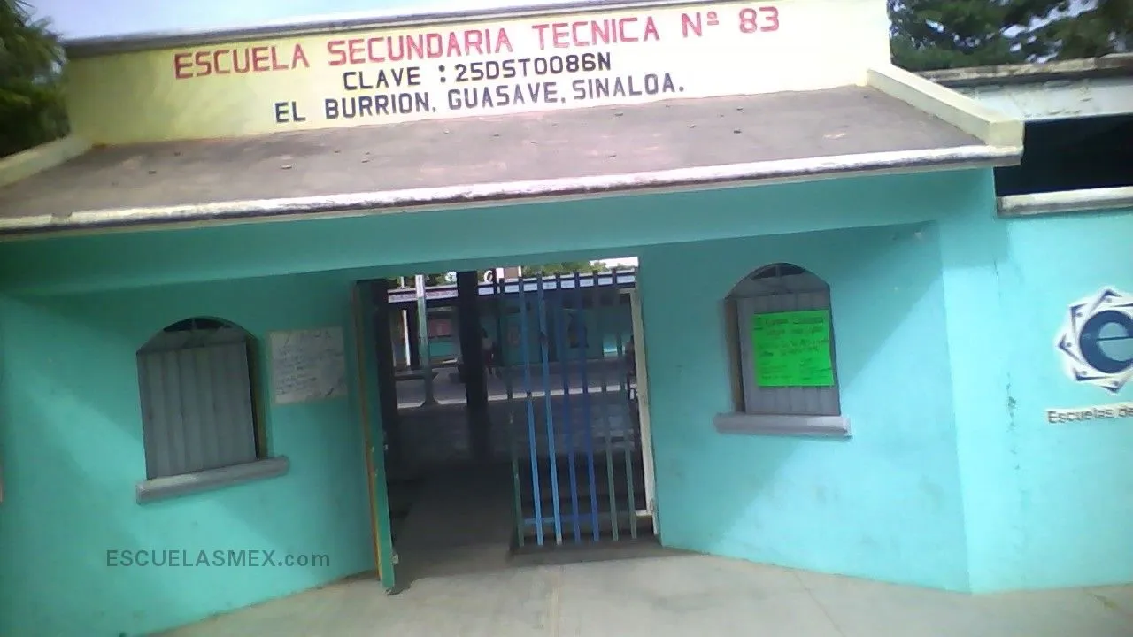 Secundaria Tecnica Num. 83 Entrada