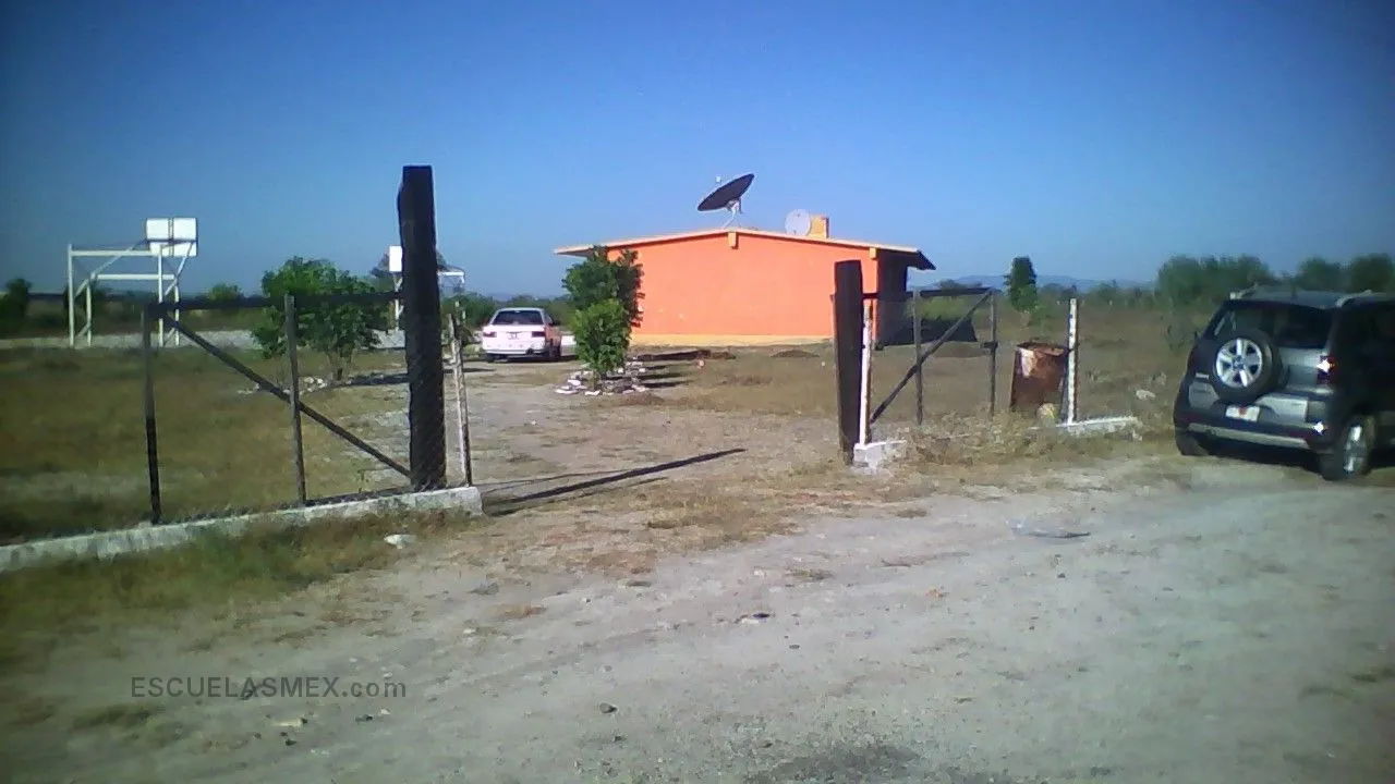 Telesecundaria Federalizada Num. 270 Entrada