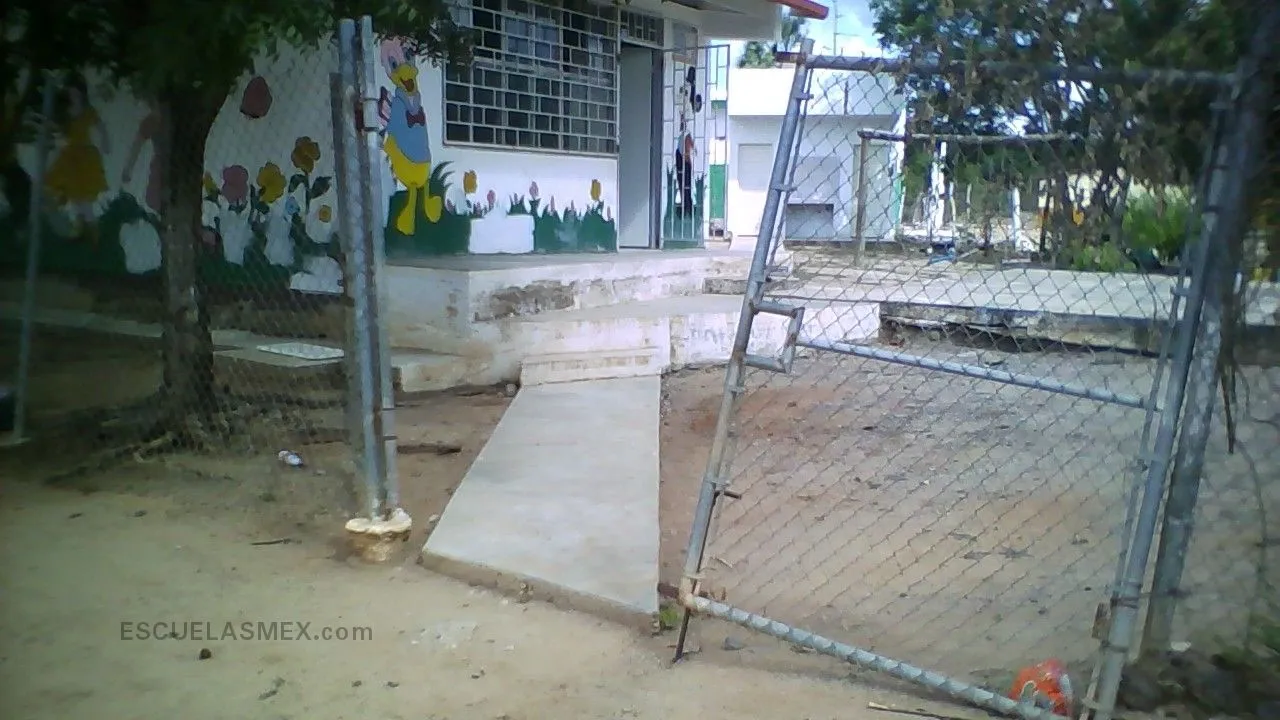 Preescolar Comunitario Entrada