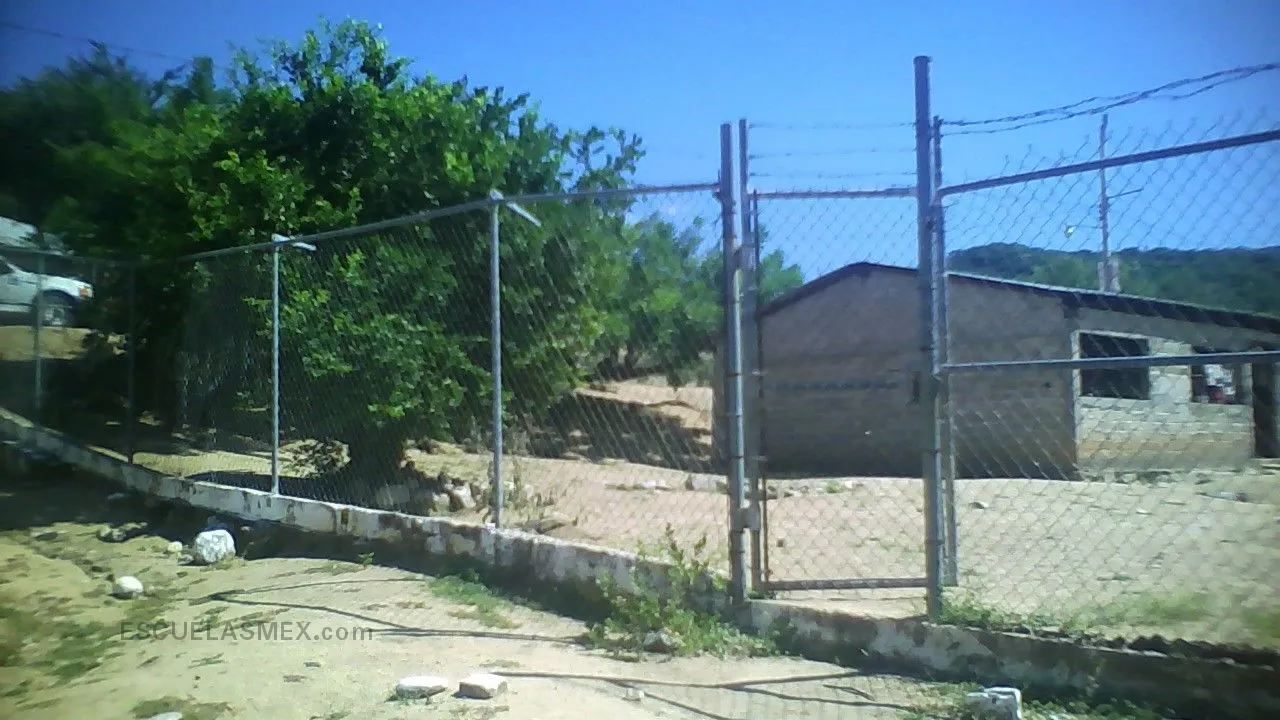 Secundaria Comunitaria Entrada
