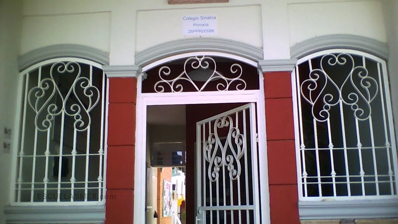 Colegio Sinaloa Entrada