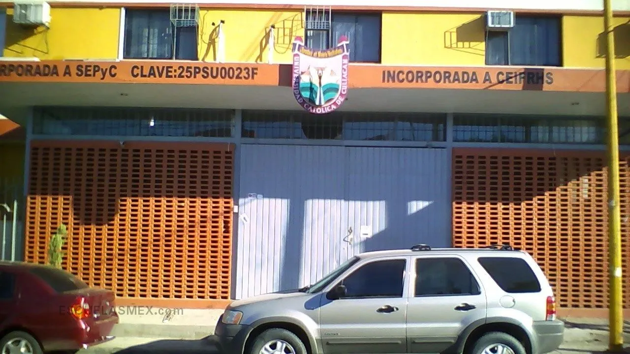 Universidad Catolica de Culiacan Entrada