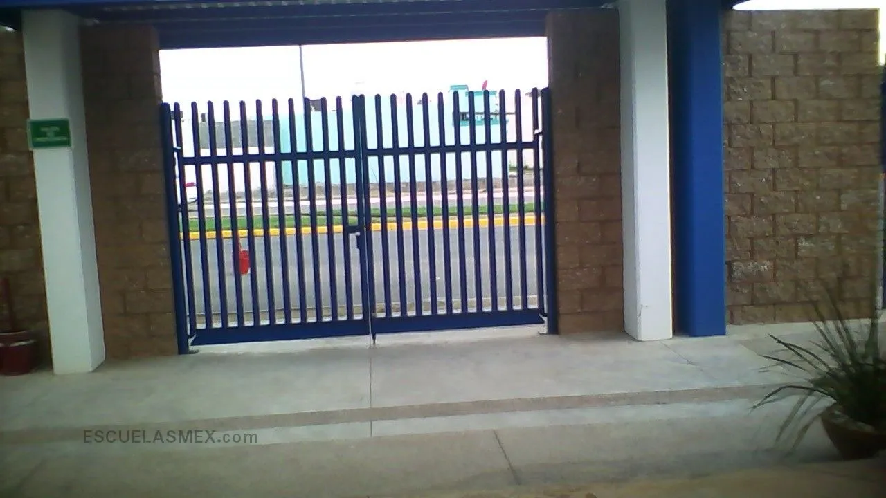 Instituto Maria Montessori Valle Alto Entrada
