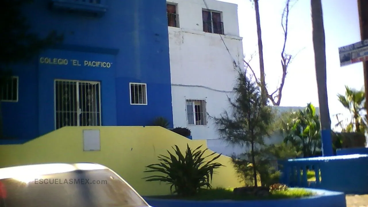 Colegio el Pacifico Entrada