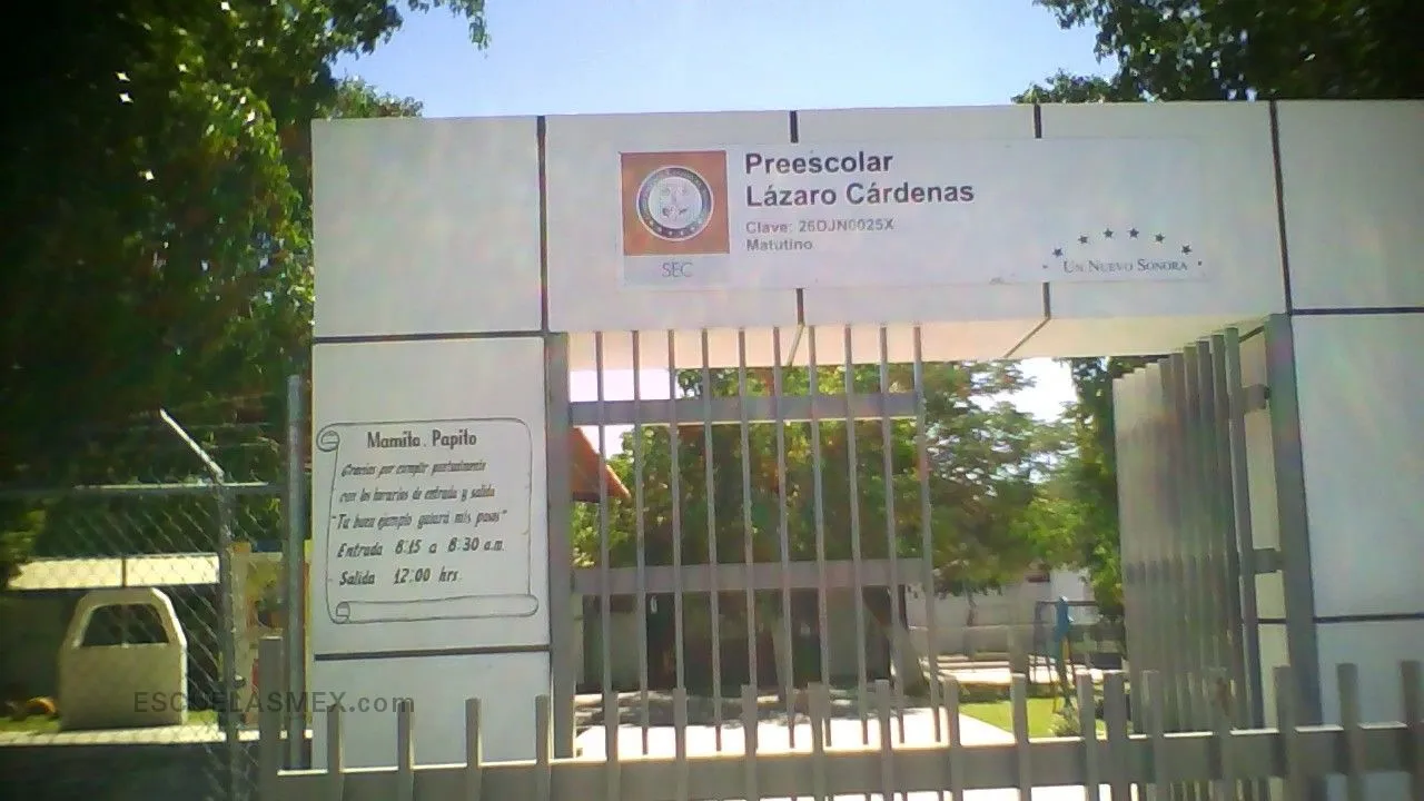 Lazaro Cardenas Entrada