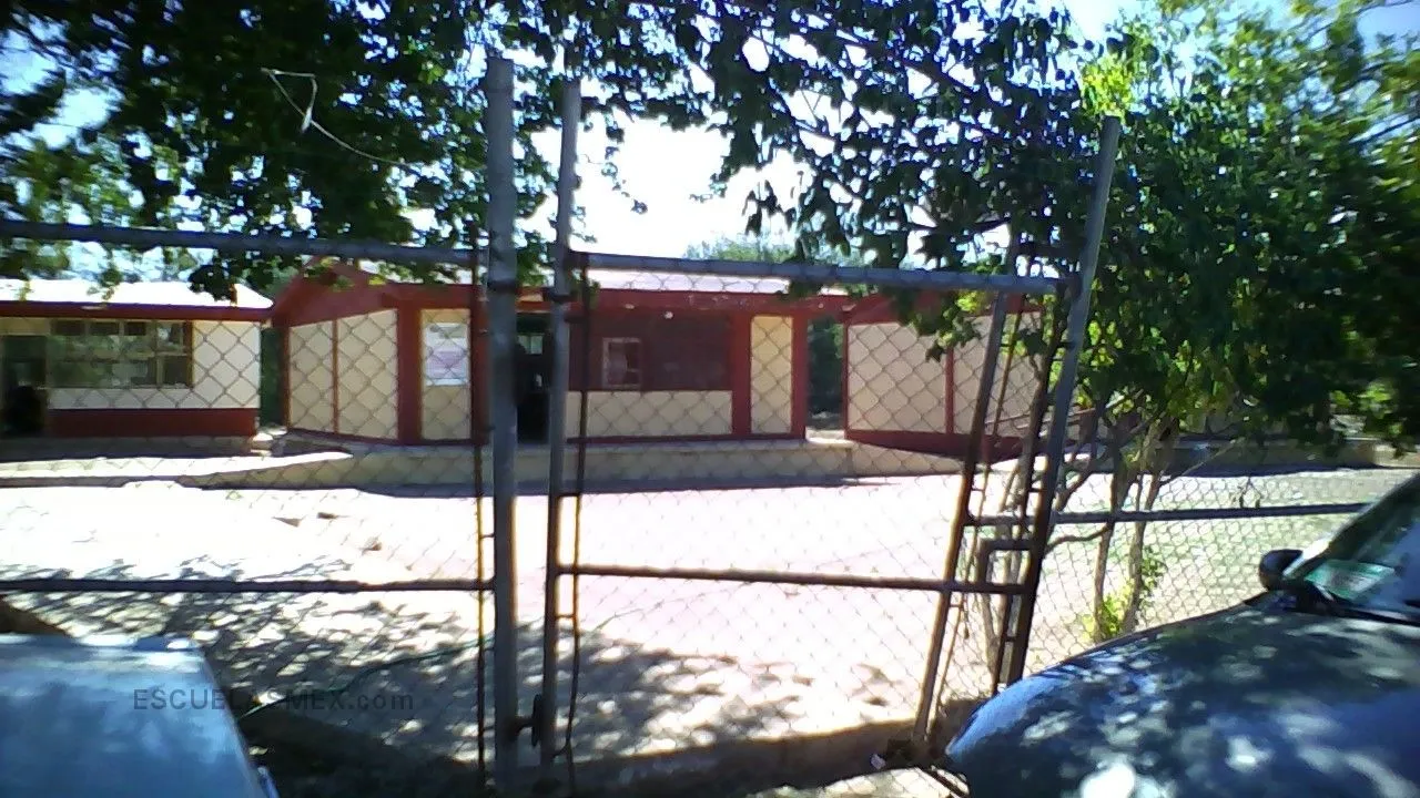 Revolucion Entrada
