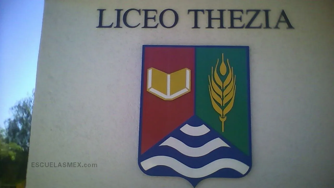 Liceo Thezia Entrada
