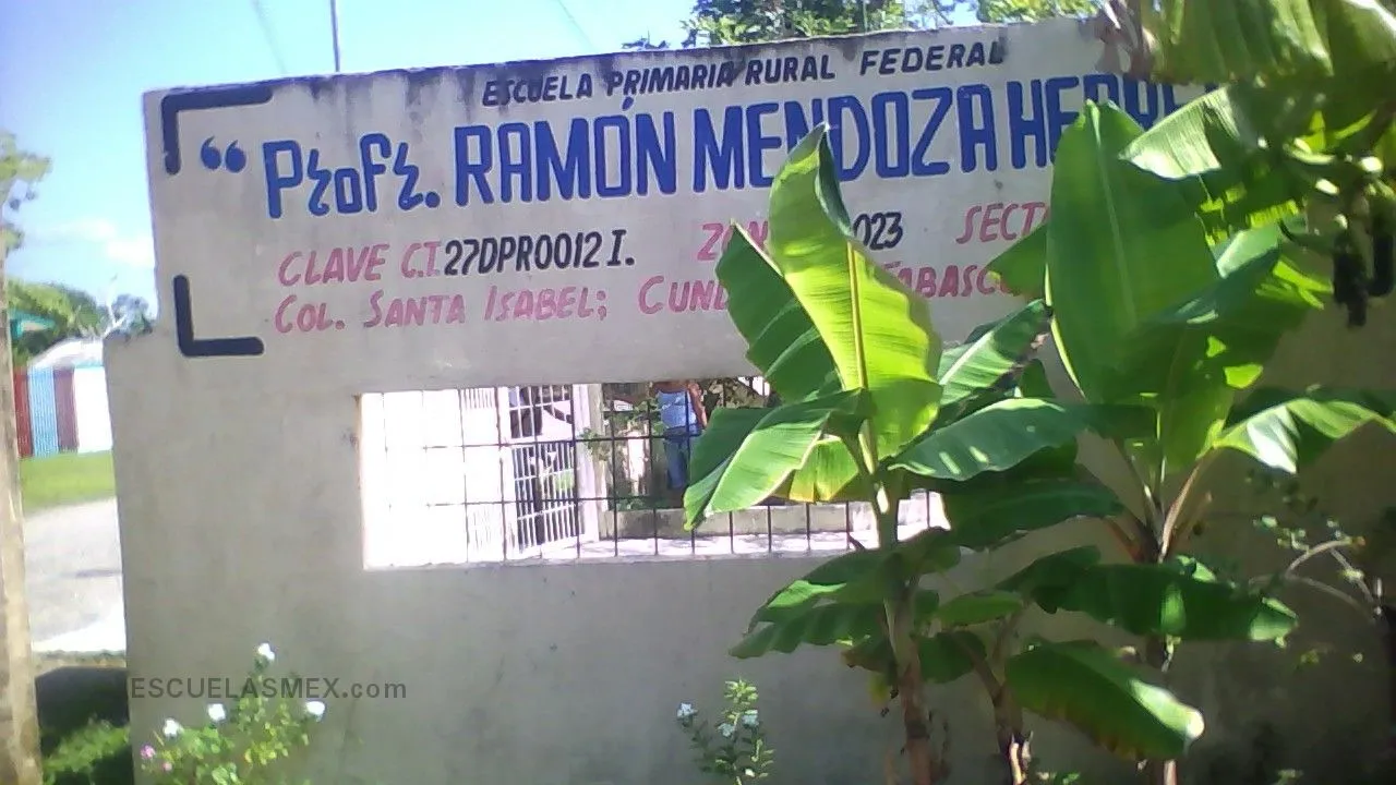 Profr. Ramón Mendoza Herrera Entrada