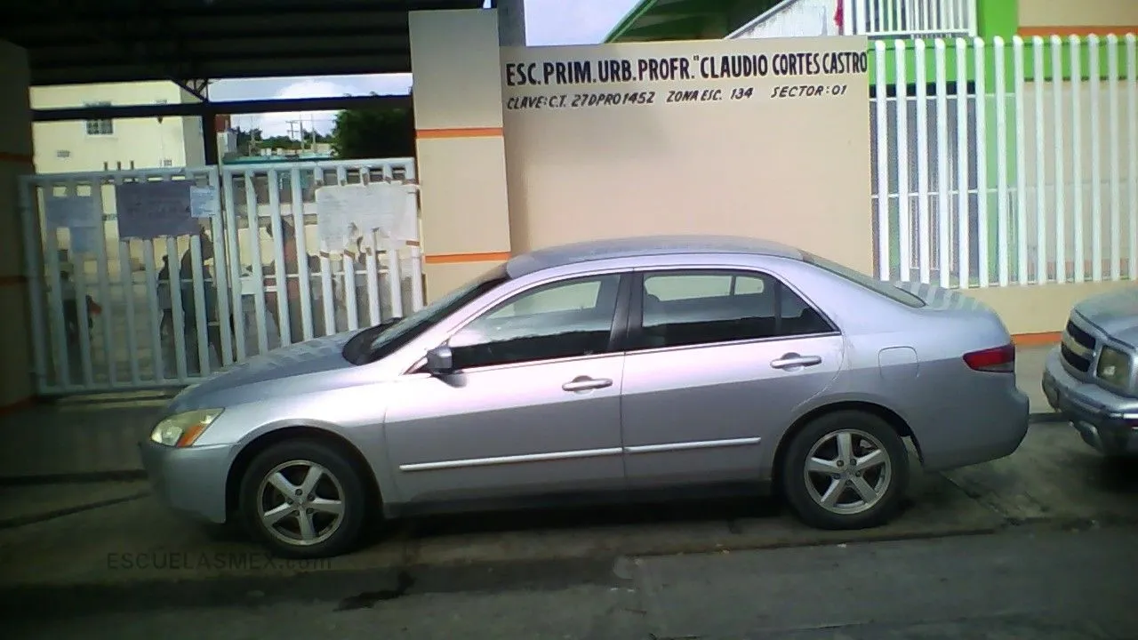 Profr. Claudio Cortes Castro Entrada