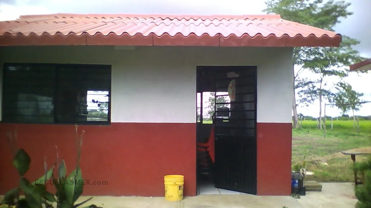 Secundaria Comunitaria Entrada
