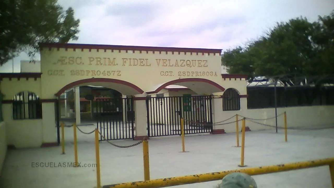Fidel Velazquez Entrada