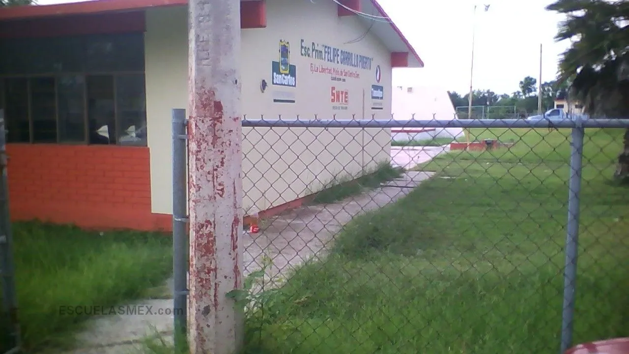Felipe Carrillo Puerto Entrada