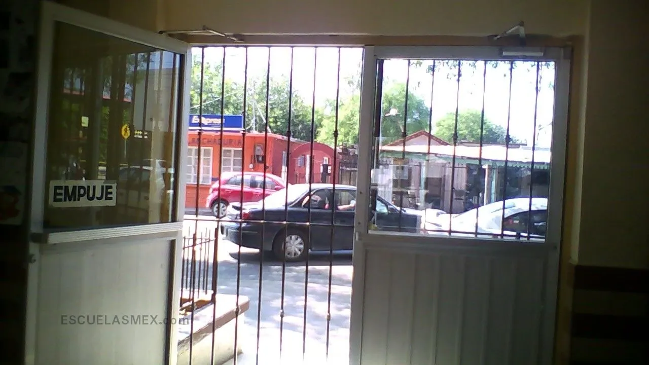 Carmen U. de Rendon Entrada