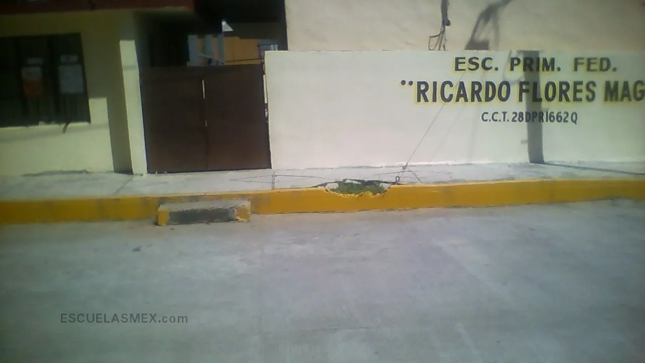 Ricardo Flores Magon Entrada