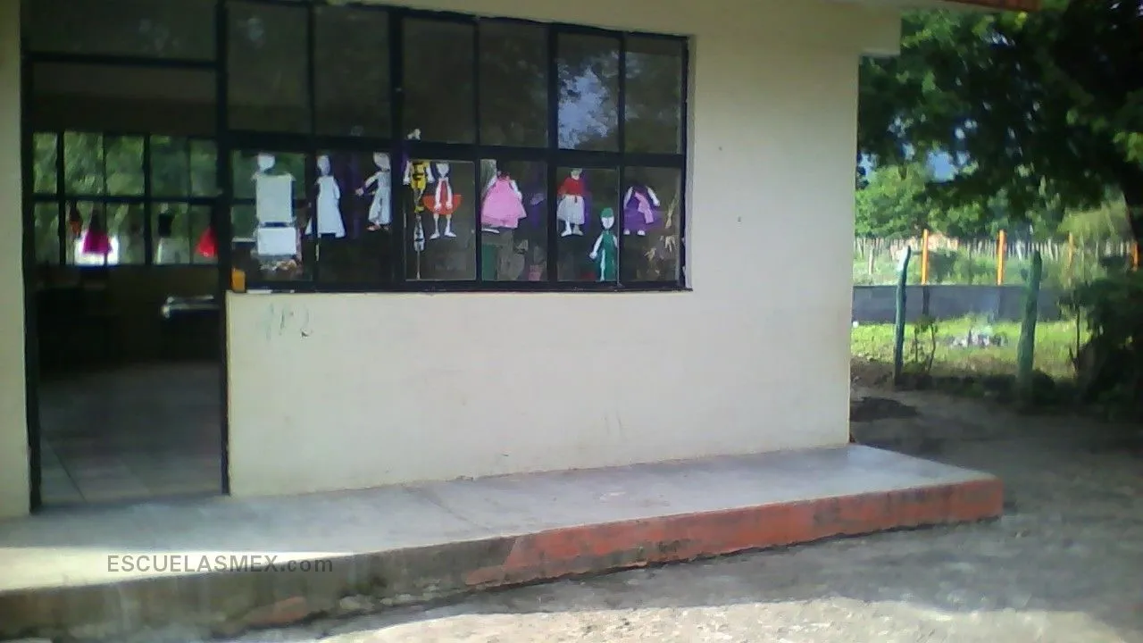 Preescolar Comunitario Rural Entrada