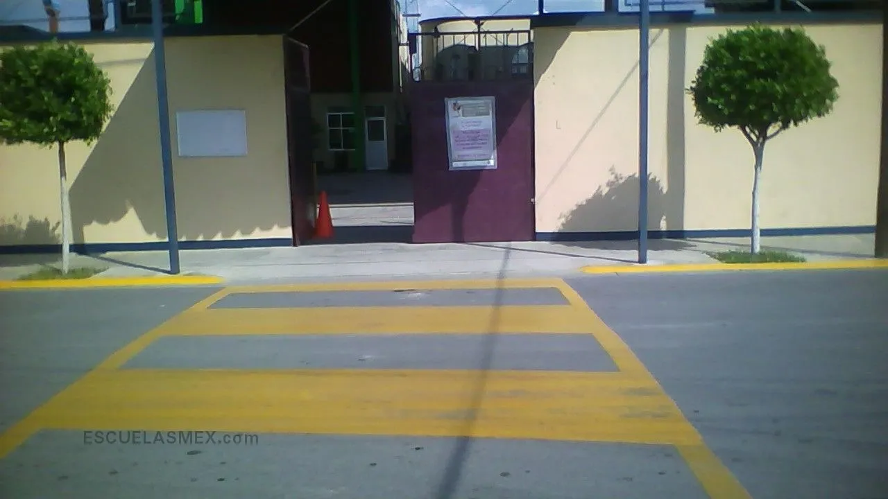 Secundaria Bicultural Villa Freinet Entrada