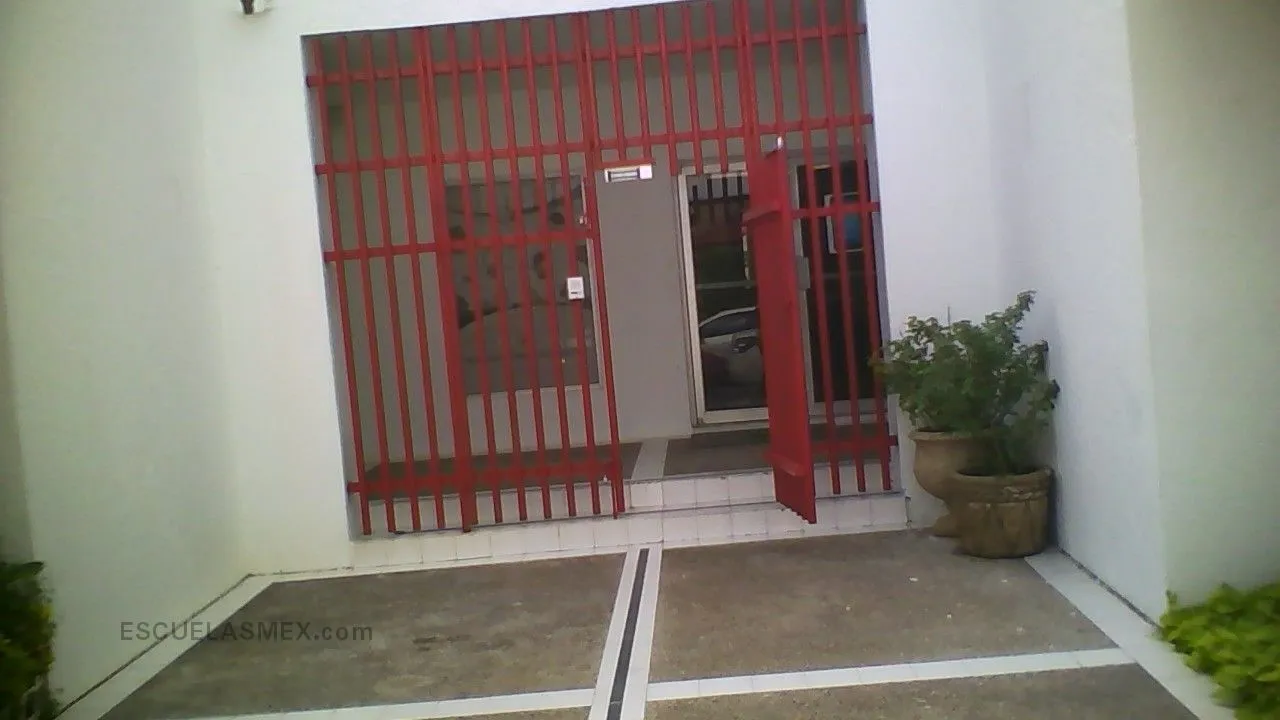 Colegio Irlandes de Nuevo Laredo Entrada