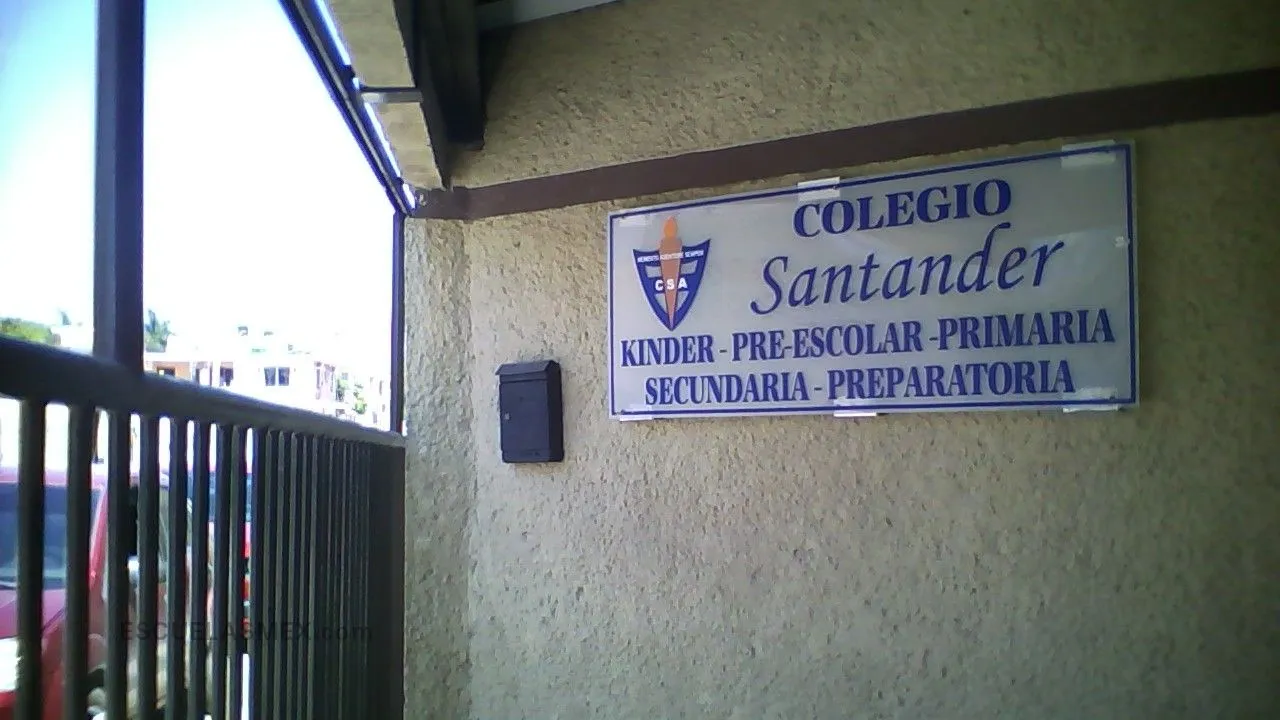 Colegio Santander Entrada