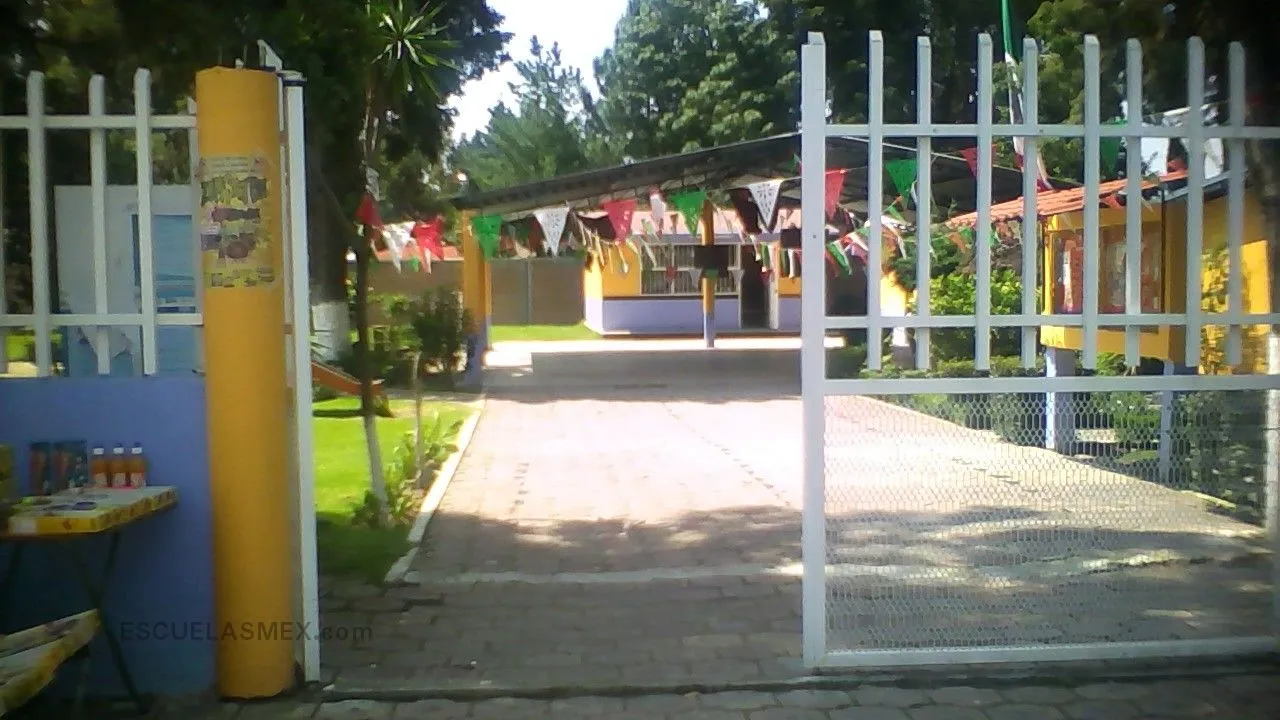 Lic. Emilio Sanchez Piedras Entrada