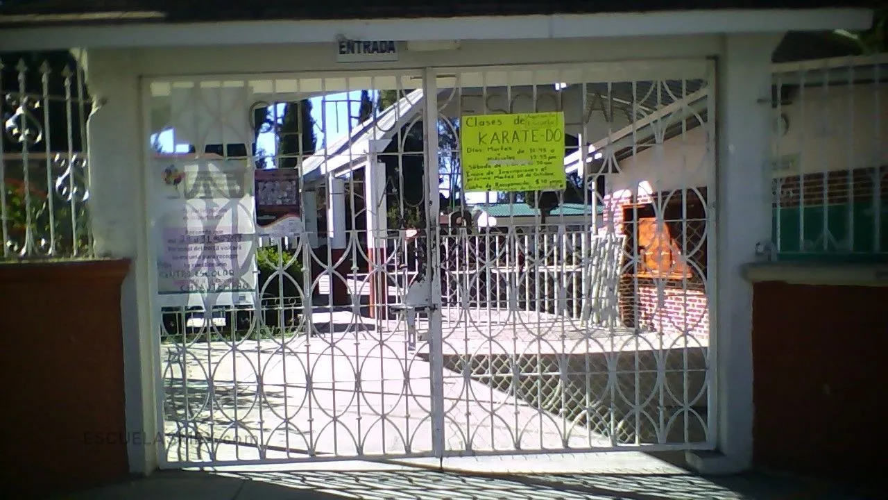 Centro Escolar Chiautempan Entrada