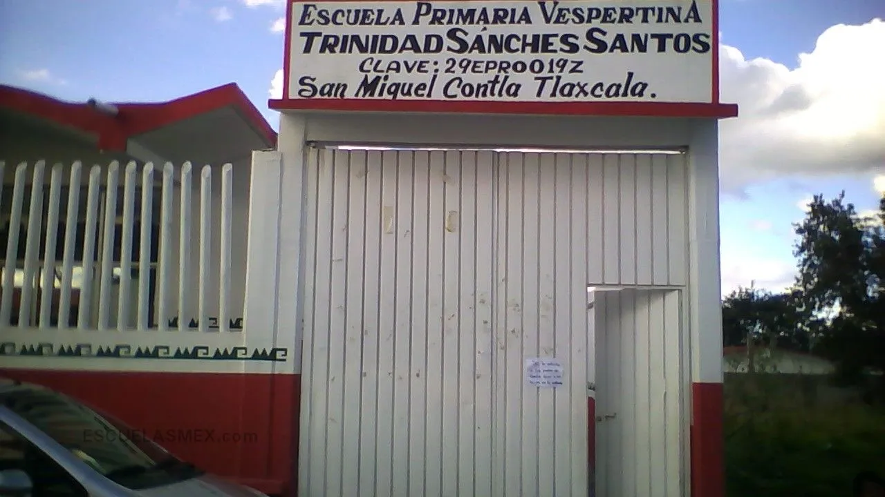 Trinidad Sanchez Santos Entrada