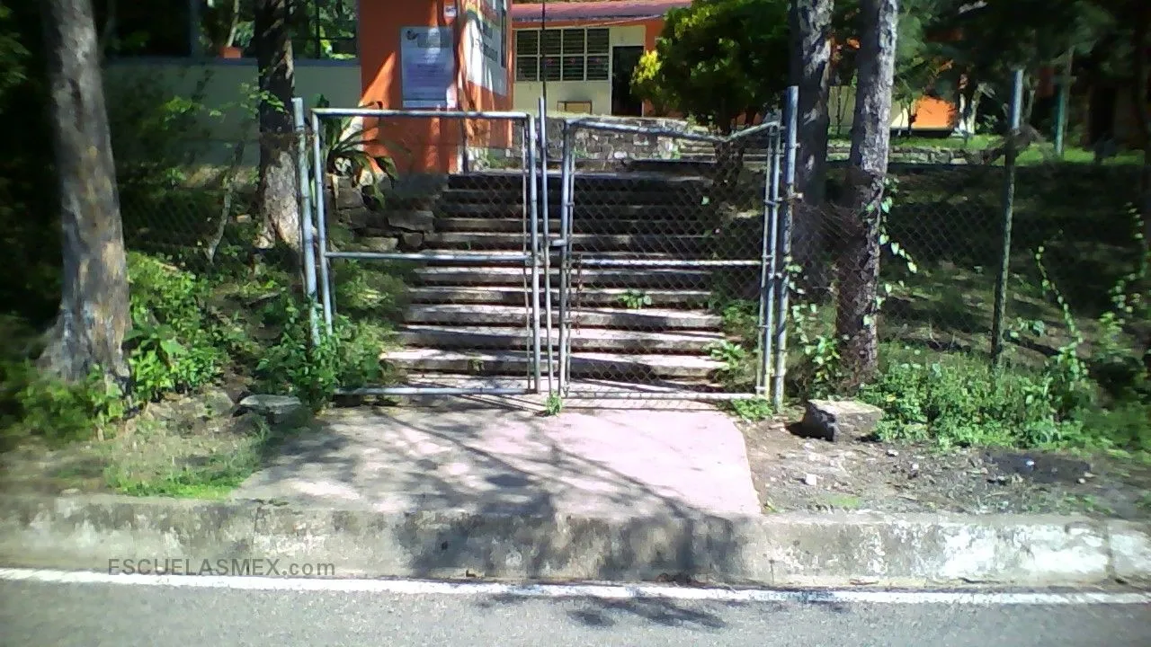 Lazaro Cardenas del Rio Entrada