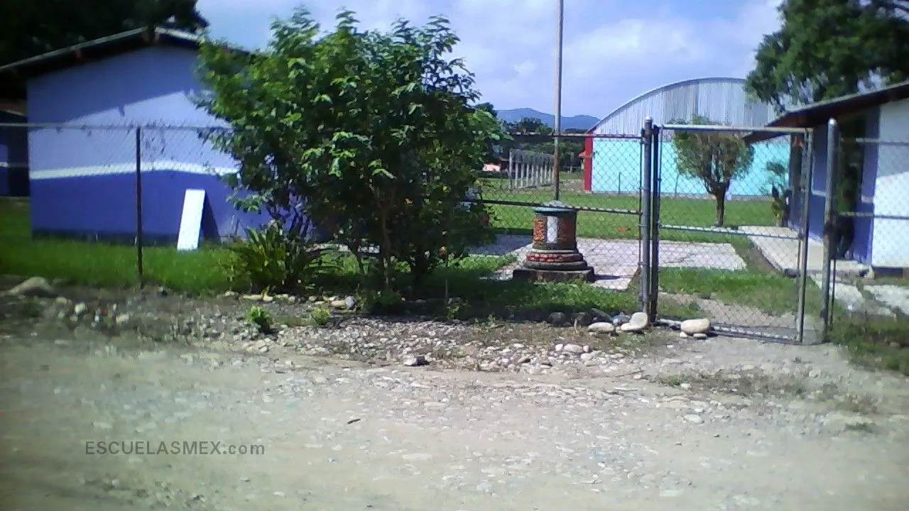 Adolfo Lopez Mateos Entrada