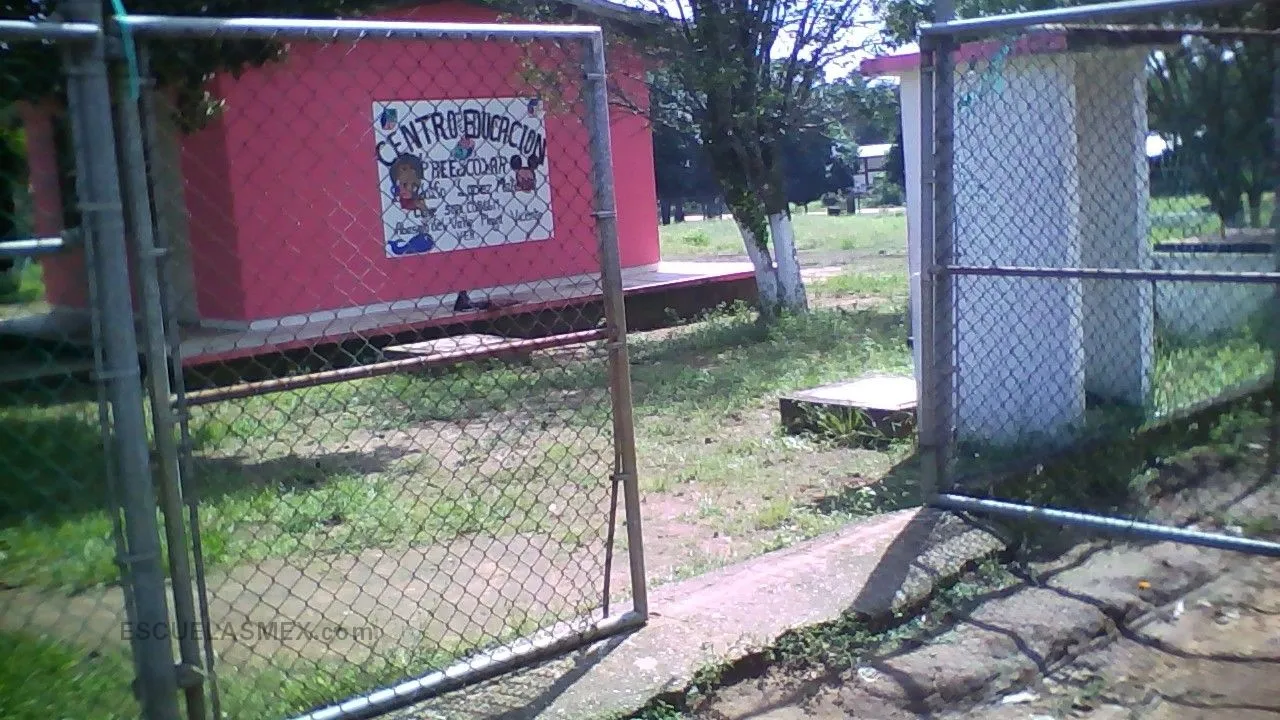 Lic. Adolfo Lopez Mateos Entrada
