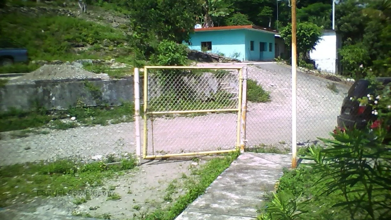 Juan Escutia Entrada