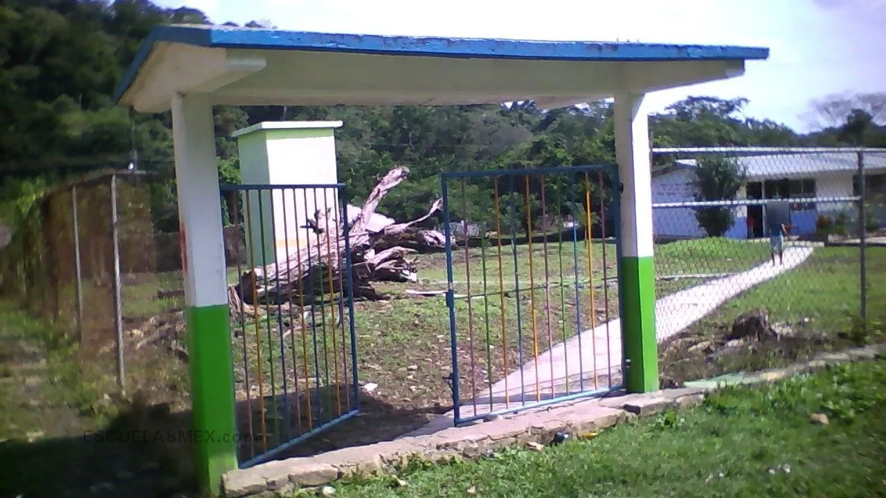 30 de Abril Entrada